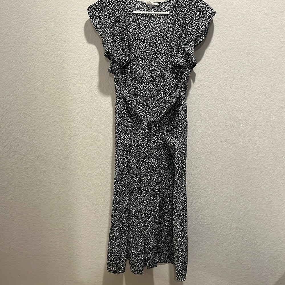 Sienna Sky Women’s medium button down dress Midi Spring style